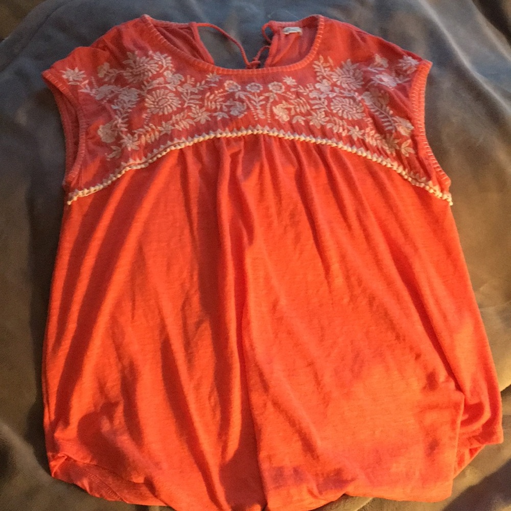 Hollister coral with white embroidery blouse